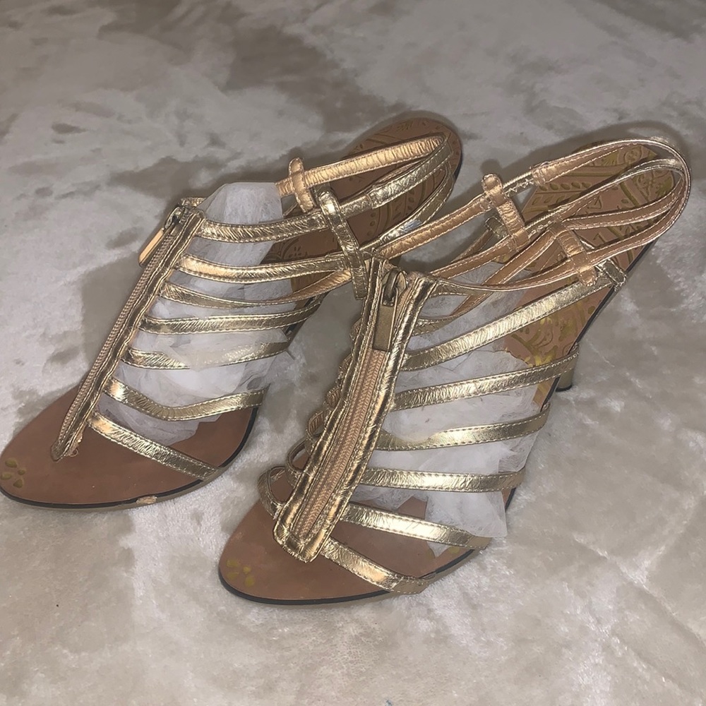 Size 11 Metallic Gold Strappy Zip Up Heel